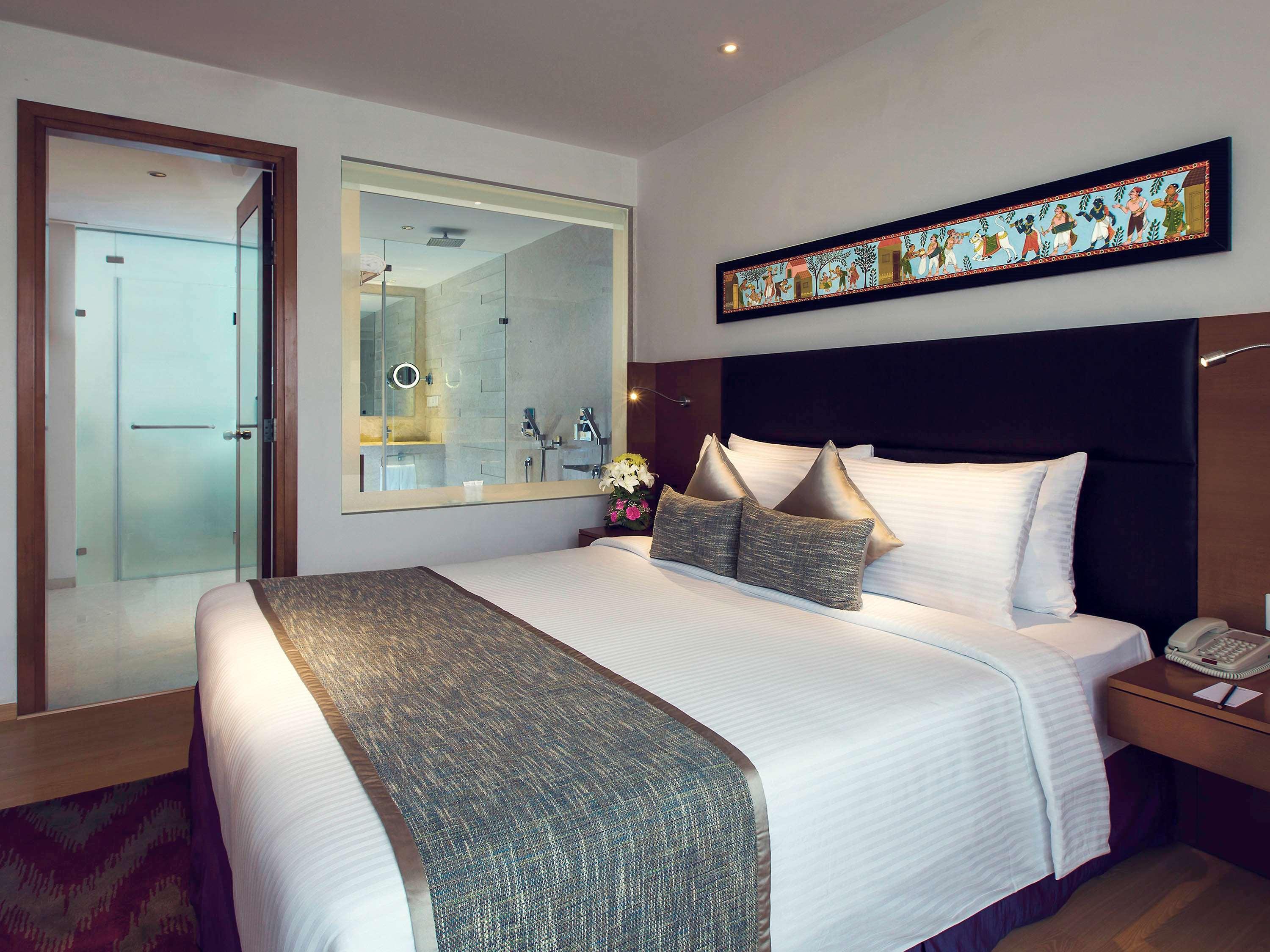 Mercure Hyderabad Kcp Banjara Hills, An Accor Hotel Luaran gambar A room at the Park Hotel, New Delhi