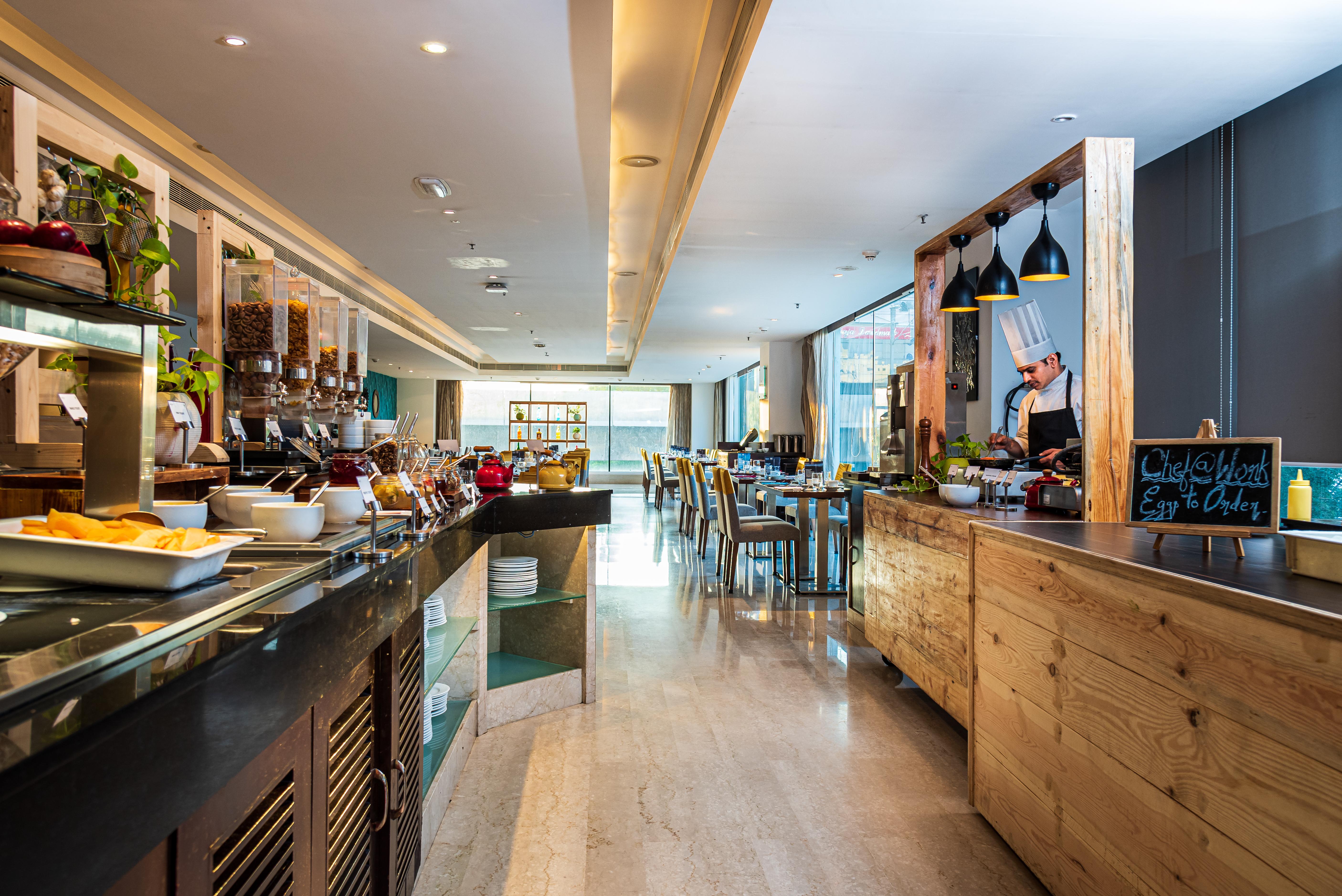 Mercure Hyderabad Kcp Banjara Hills, An Accor Hotel Luaran gambar The Kitchen
